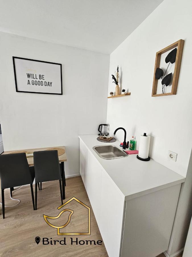 Bird Home Room 9 كلاغنفورت المظهر الخارجي الصورة